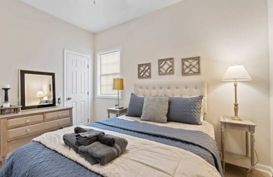 v0epAJeZ00uYbXSC88IQNqjCgBQS0cV7uyaR249x.jpg